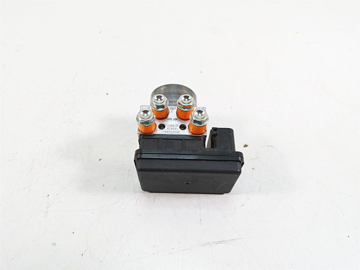2020 Aprilia Tuono V4 Factory Abs Brake Pump Module Unit 2D000265 2D000264 {{ shop.shopifyCountryName }} - Mototech271