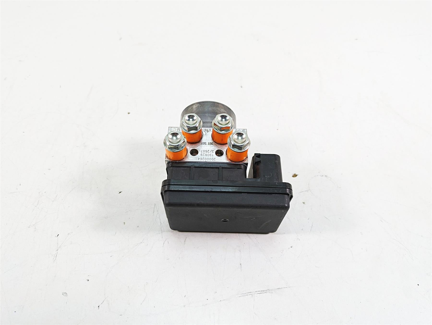 2020 Aprilia Tuono V4 Factory Abs Brake Pump Module Unit 2D000265 2D000264 {{ shop.shopifyCountryName }} - Mototech271