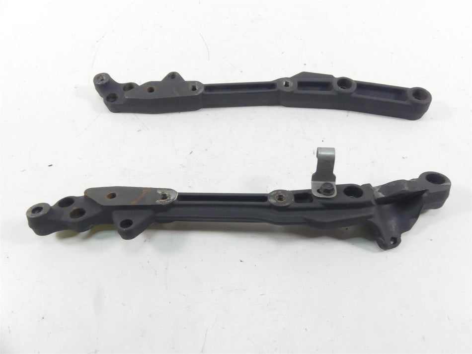 2013 Victory Cross Country Lower Engine Cradle Mounts Holder L 5137537 R 5136540 {{ shop.shopifyCountryName }} - Mototech271