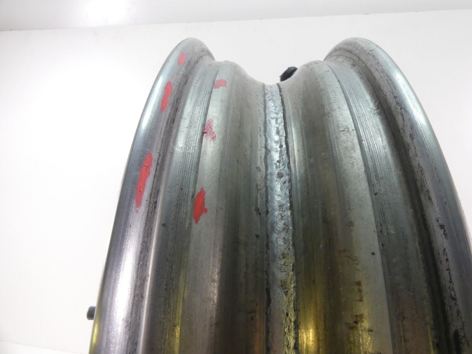 1999 Buell X1 Lightning Front Perf Machine Chicane Wheel Rim 17x3.5 - Read {{ shop.shopifyCountryName }} - Mototech271
