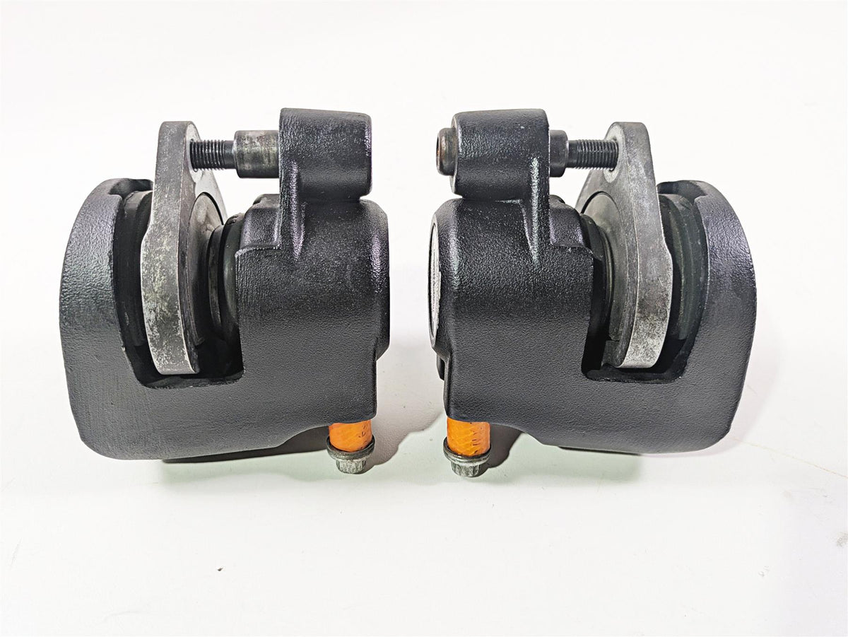 1999 Harley Touring FLHTCUI E-Glide Front Brake Caliper Set 44023-83C 44046-84C {{ shop.shopifyCountryName }} - Mototech271