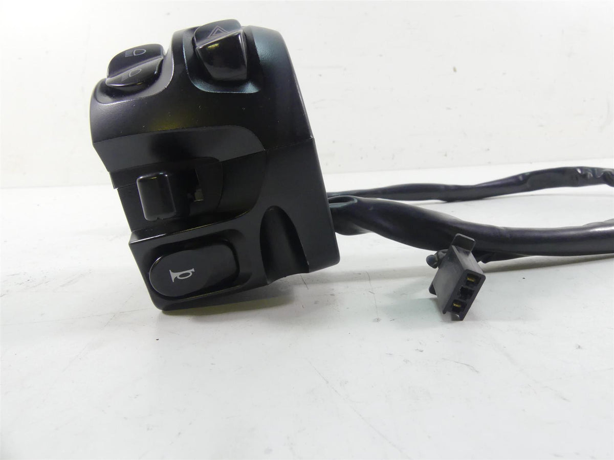 2013 Victory Cross Country Left Hand Light Horn Blinker Control Switch 4012119 {{ shop.shopifyCountryName }} - Mototech271
