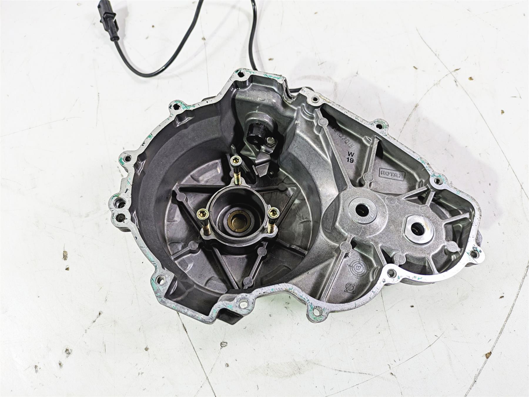 2008 Aprilia RSVR 1000 Factory Ignition Stator Generator Cover Cowl AP0610705 {{ shop.shopifyCountryName }} - Mototech271