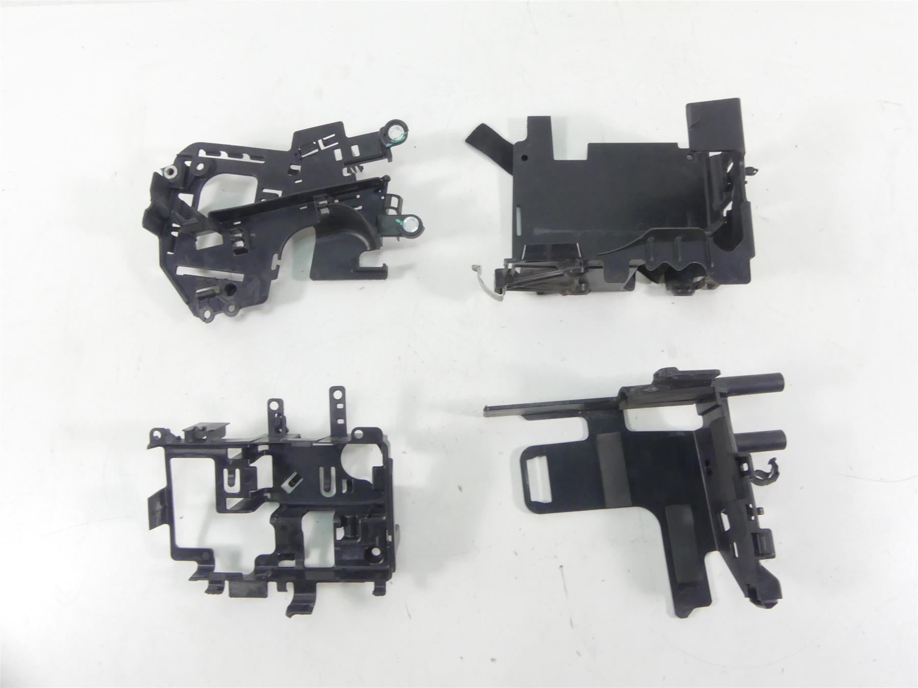2019 Harley Softail FXBB Street Bob Electrical Carrier Plastic Set 69201523 | Mototech271