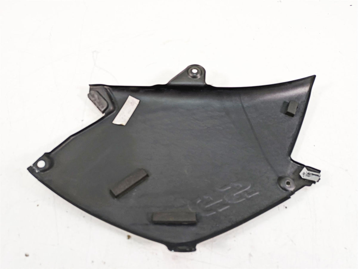 2007 BMW R1200GS K255 Adv Between Leg Side Cover Set 46637698234 46637727269 {{ shop.shopifyCountryName }} - Mototech271