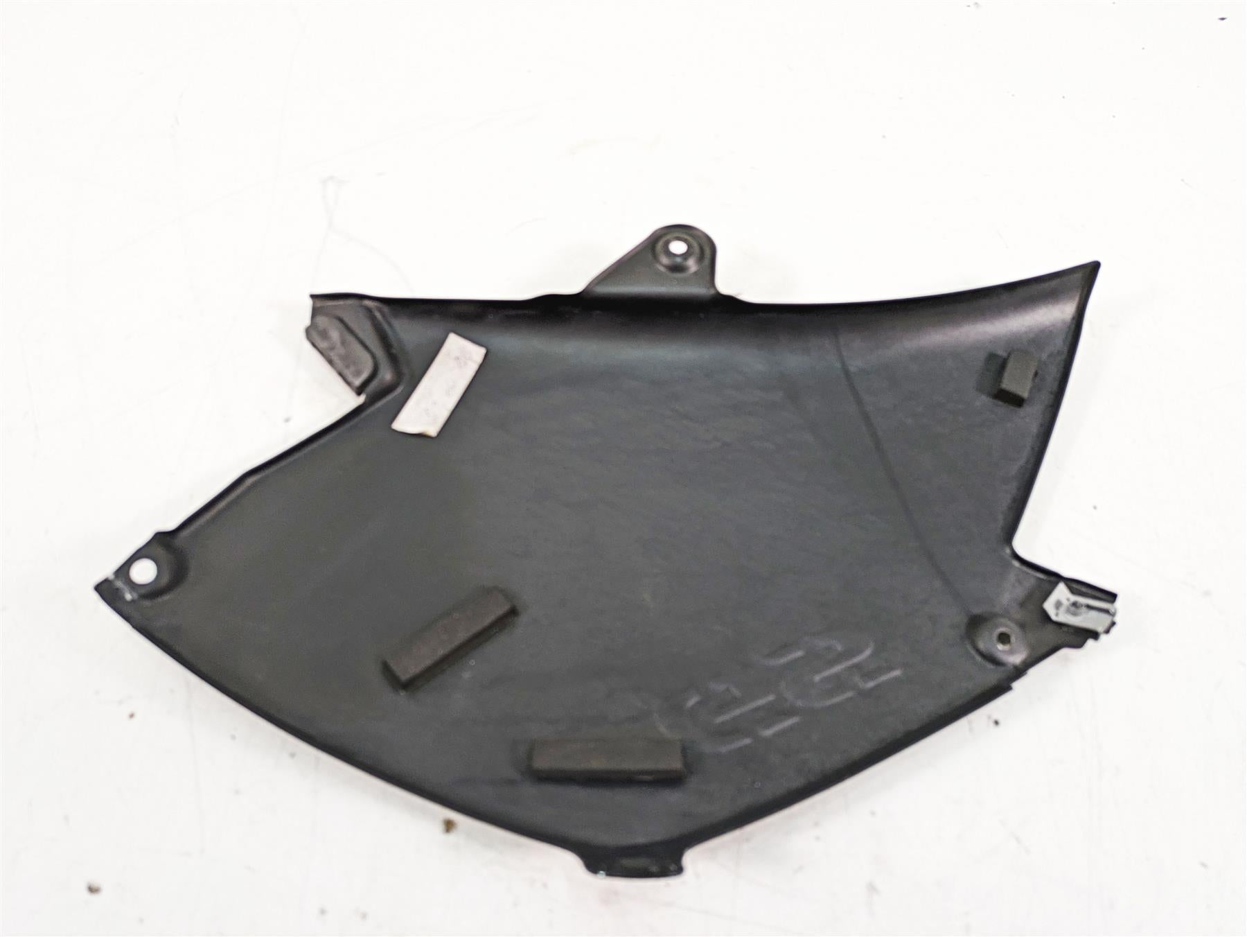 2007 BMW R1200GS K255 Adv Between Leg Side Cover Set 46637698234 46637727269 {{ shop.shopifyCountryName }} - Mototech271
