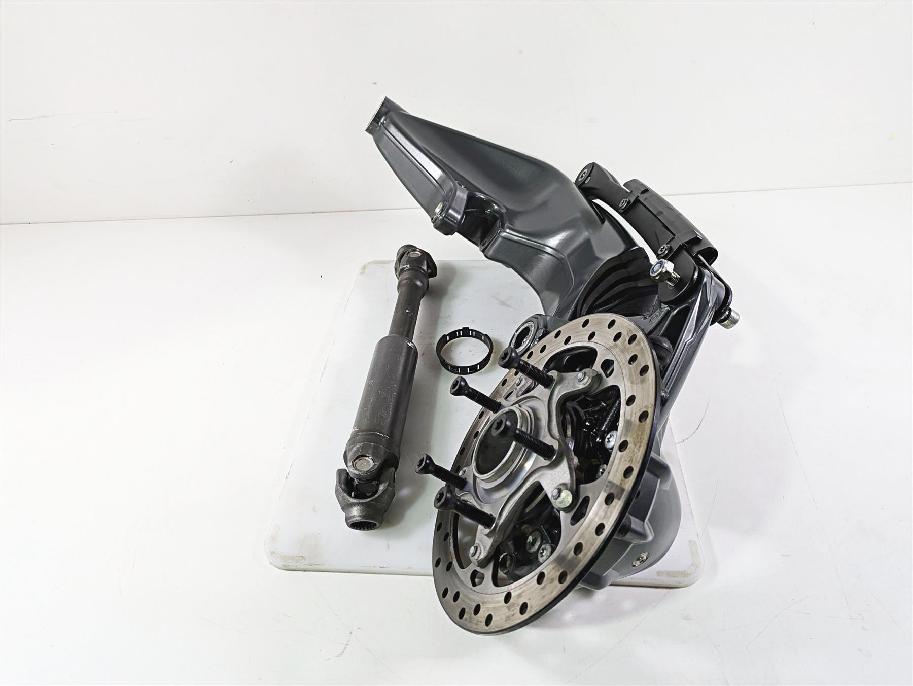 パーツ R19 ZX14 CHROME OEM FRONT LEFT BRAKE CALIPER HOUSING 12-16