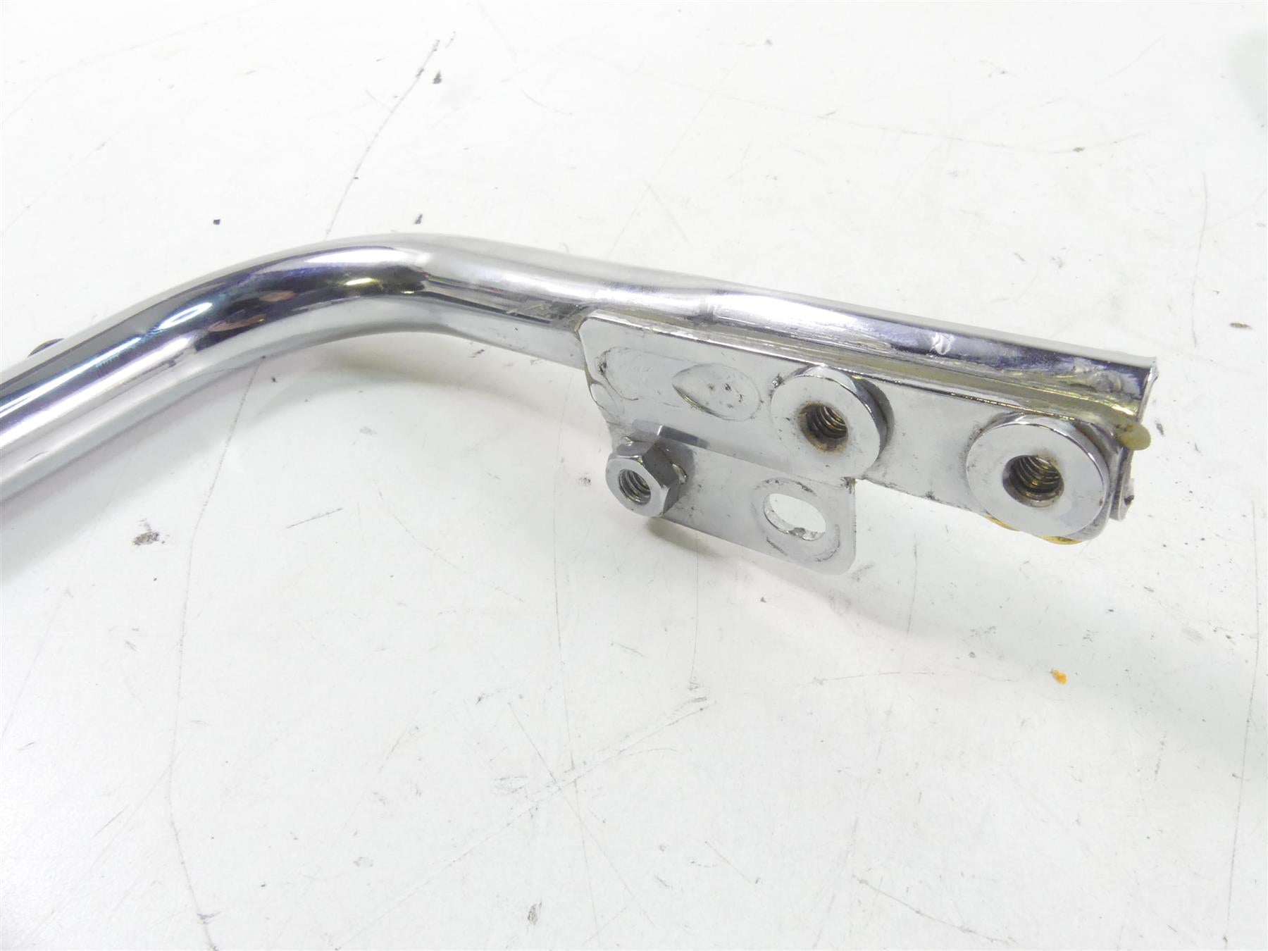 2007 Harley FLHTCU SE2 CVO Electra Glide Trunk Support Plate Holder 53801-98 {{ shop.shopifyCountryName }} - Mototech271