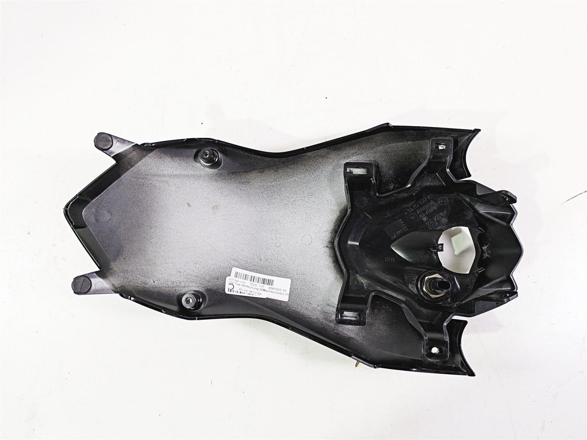 2017 BMW F800GS Adv K75 Upper Tank Center Cover Fairing 46638554365 {{ shop.shopifyCountryName }} - Mototech271