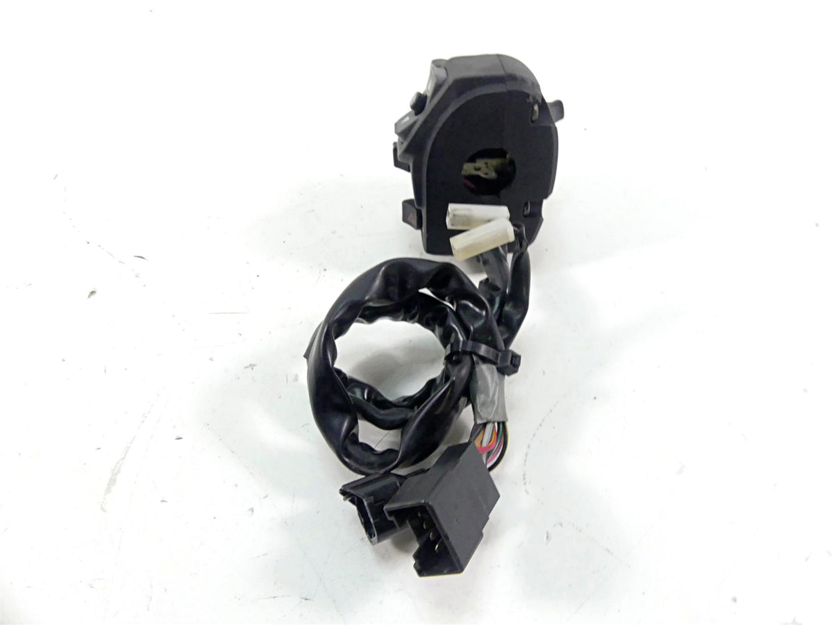 2017 Kawasaki ZX1400 ZX14R Ninja Left Control Switch Light Blinker 46091-0331 {{ shop.shopifyCountryName }} - Mototech271