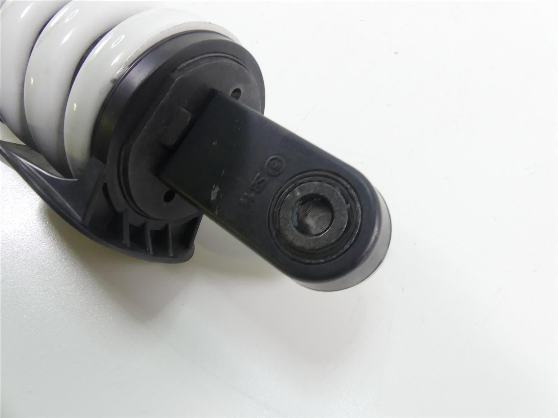 2016 BMW R nineT R9T K21 Straight Rear Adjustable Shock Damper 33548535885 {{ shop.shopifyCountryName }} - Mototech271