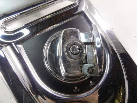 2009 Harley FXDF Dyna Fat Bob Fuel Tank Dash Cover + Ign Switch - Read 71211-04A {{ shop.shopifyCountryName }} - Mototech271