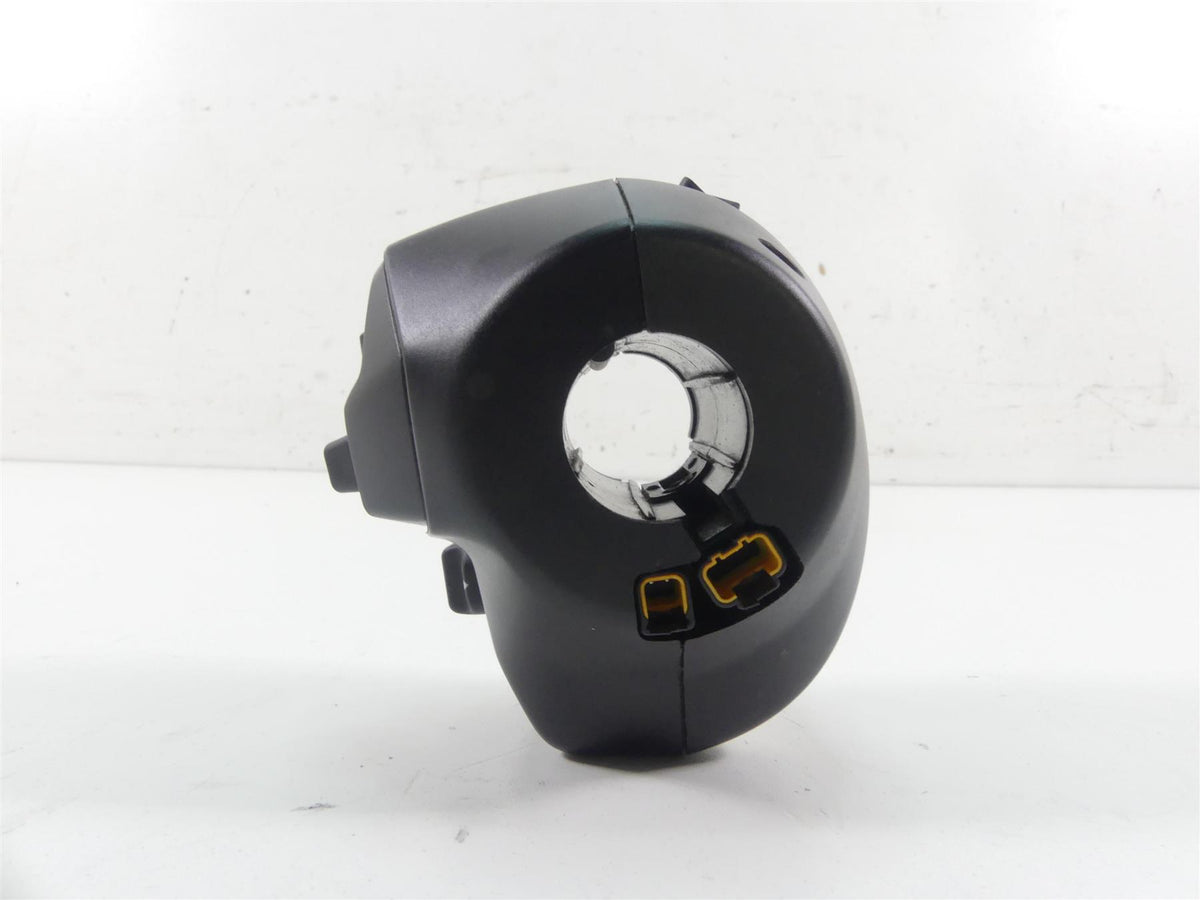 2022 Indian FTR1200 S Left Hand Menu Mode Horn Cruise Control Switch 2414353 {{ shop.shopifyCountryName }} - Mototech271