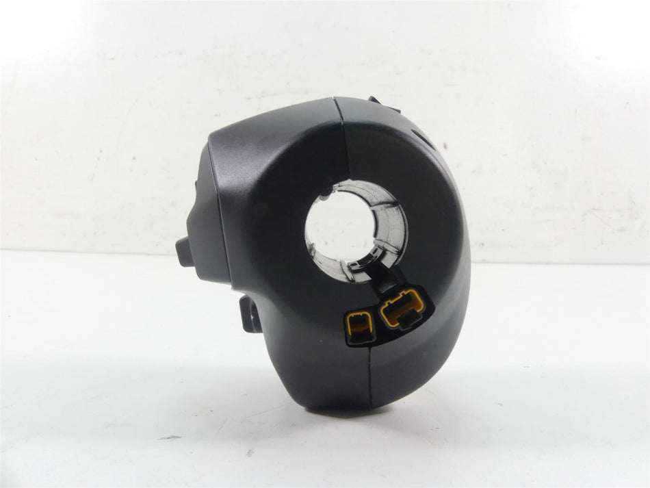 2022 Indian FTR1200 S Left Hand Menu Mode Horn Cruise Control Switch 2414353 {{ shop.shopifyCountryName }} - Mototech271