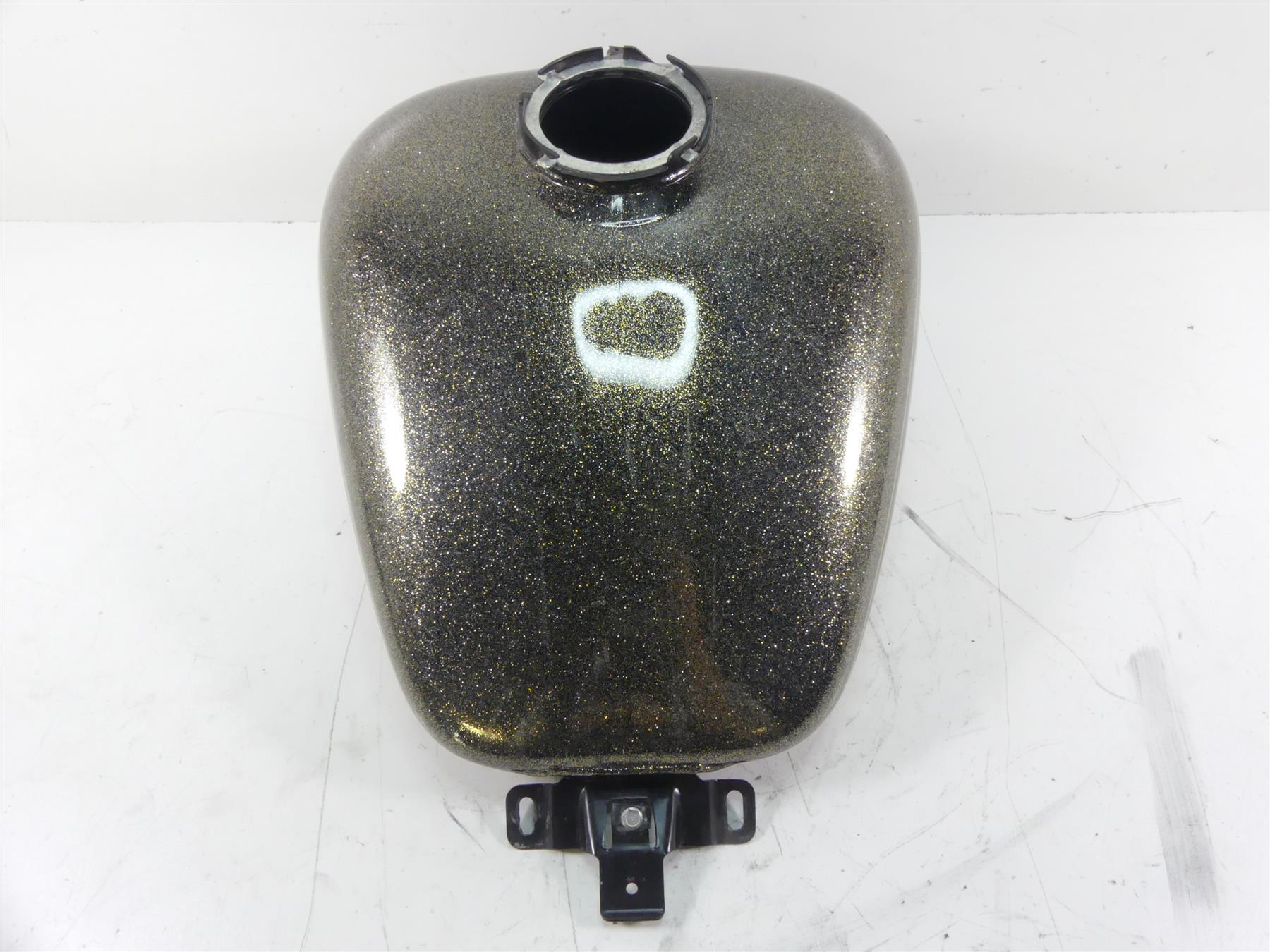 2016 Harley Touring FLTRX Road Glide Hard Candy Fuel Gas Tank - Read 61356-08 {{ shop.shopifyCountryName }} - Mototech271