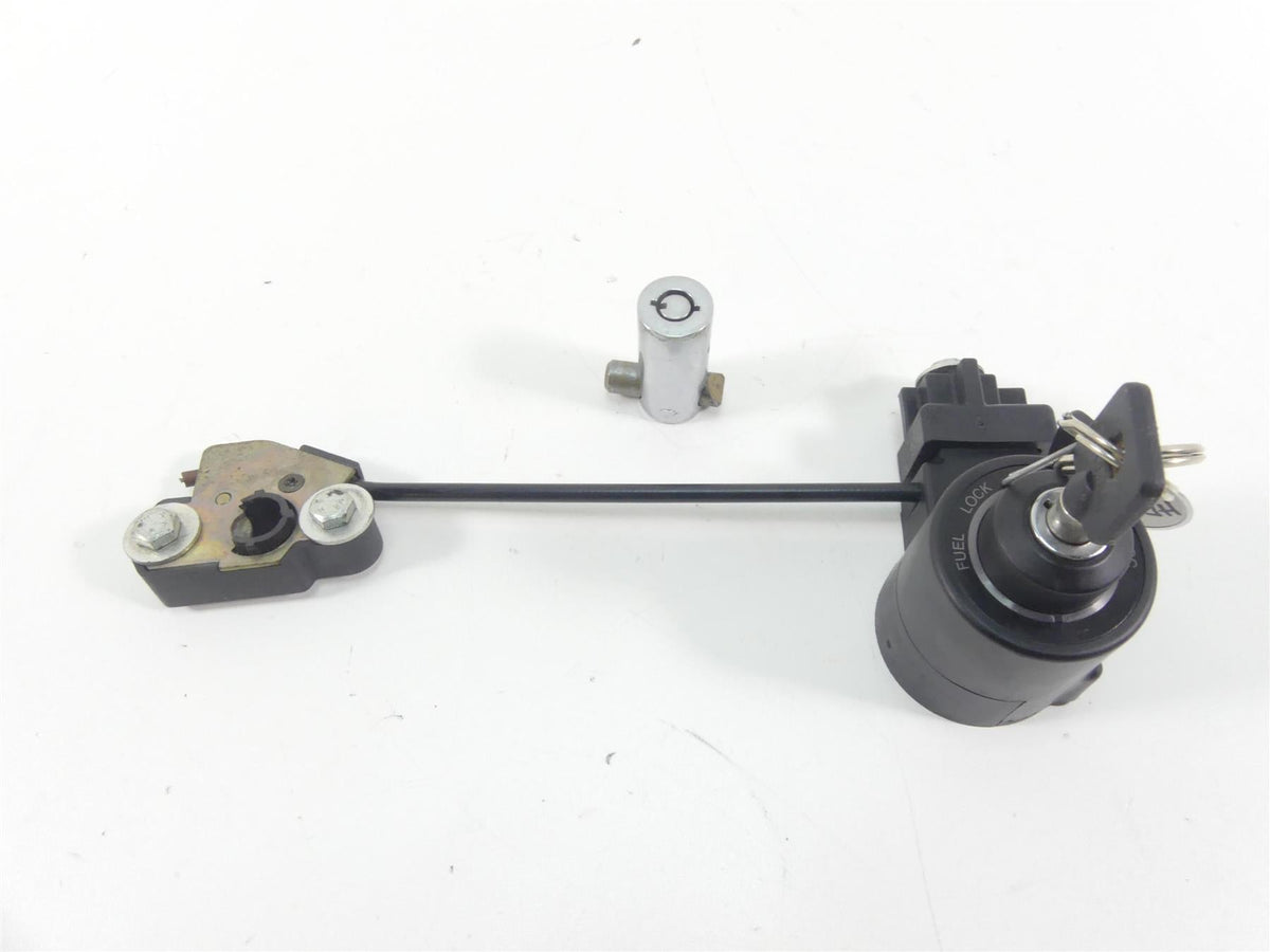 2006 Harley VRSCD Night Rod Ignition Switch Key Lock Set 71403-01 52385-01 {{ shop.shopifyCountryName }} - Mototech271