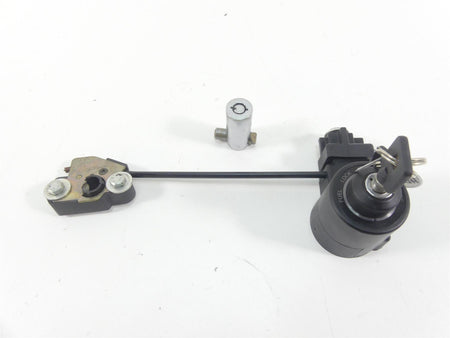 2006 Harley VRSCD Night Rod Ignition Switch Key Lock Set 71403-01 52385-01 {{ shop.shopifyCountryName }} - Mototech271