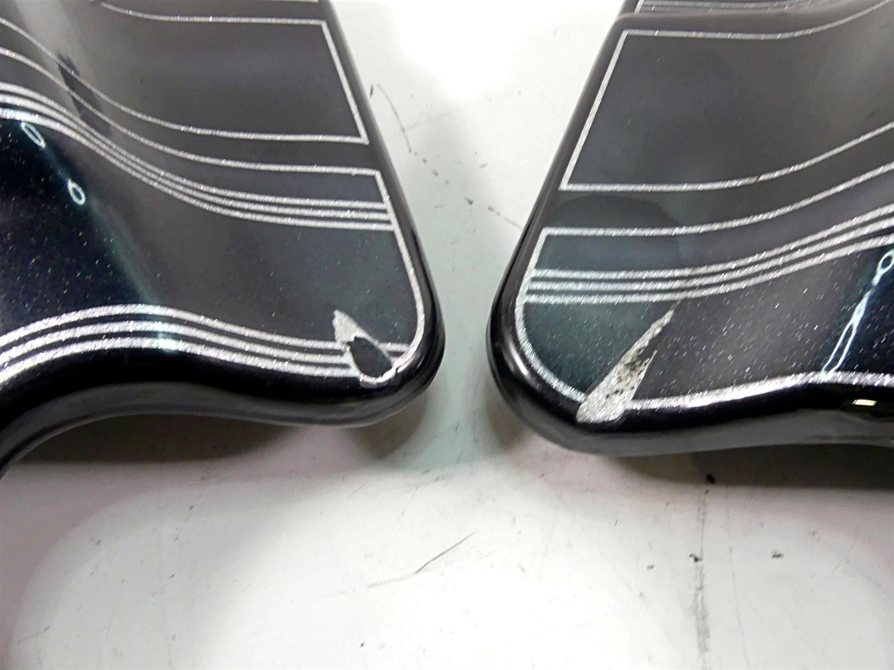 2007 Harley Touring FLHRC Road King Side Cover Fairing Set Custom Paint 66250-97 {{ shop.shopifyCountryName }} - Mototech271