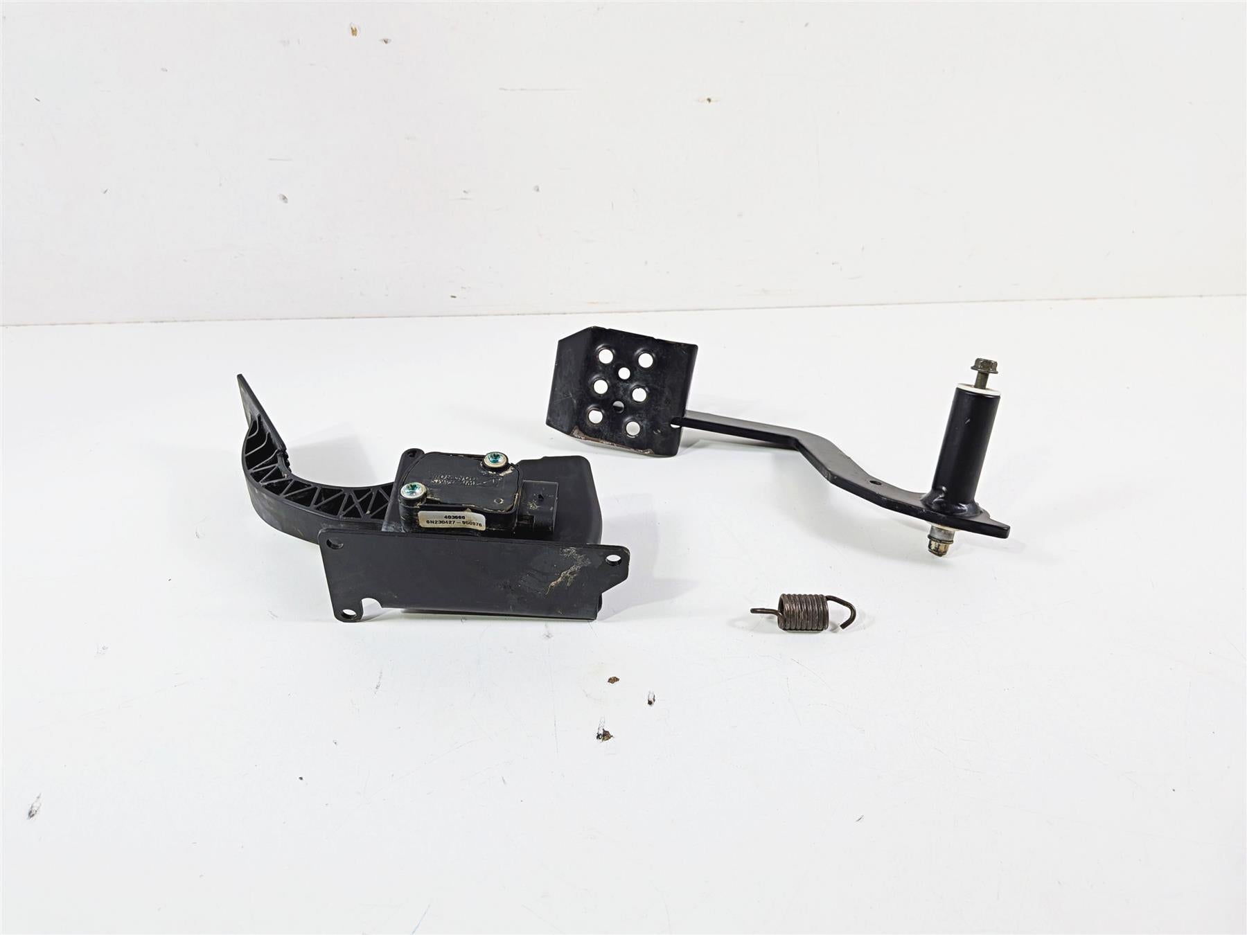 2024 Polaris RZR XP 1000 Sport Brake & Accelerate Pedal Set 1025542 4080361 {{ shop.shopifyCountryName }} - Mototech271