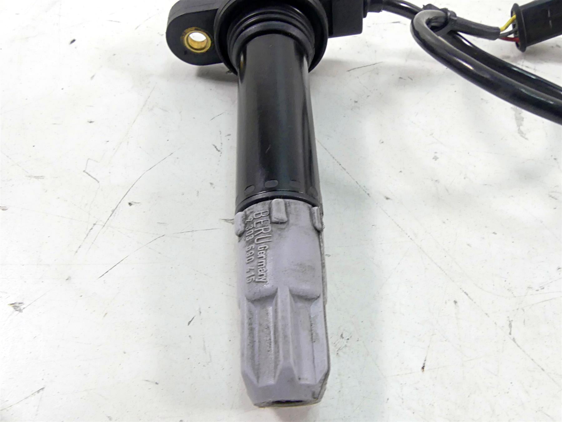 2013 Ducati Diavel Red Beru Ignition Coil Wires Set - Tested Video 38010145B {{ shop.shopifyCountryName }} - Mototech271