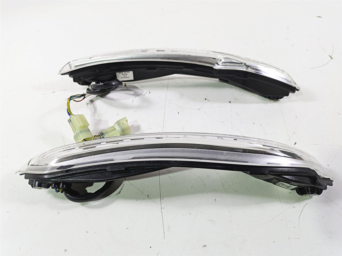 2014 Moto Guzzi California 1400 Touring Rear Fender Taillight Set 887536 887537 {{ shop.shopifyCountryName }} - Mototech271