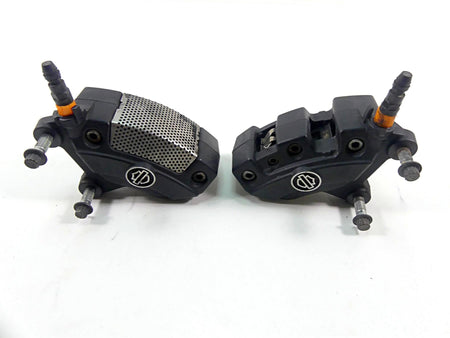 2014 Harley VRSCF Muscle V-Rod Front Brake Caliper Set 44731-08 44732-08 {{ shop.shopifyCountryName }} - Mototech271