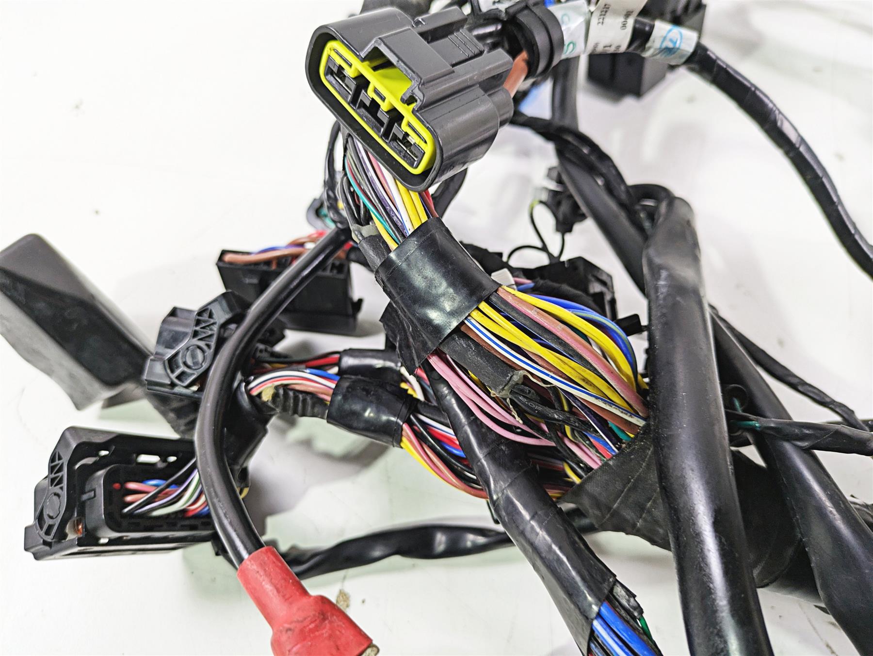 2019 Triumph Speed Triple RS 1050 Wiring Harness Loom -No Cuts T2502526 {{ shop.shopifyCountryName }} - Mototech271