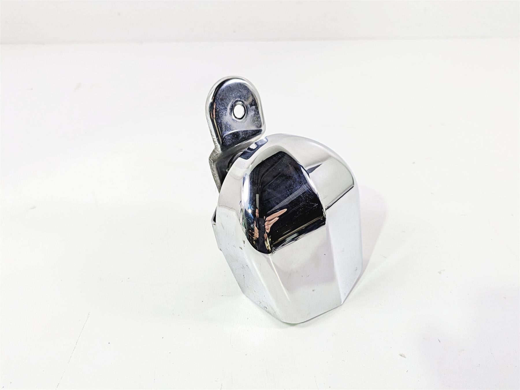 2017 Harley Softail Heritage Classic FLSTC Horn & Cover 61300478A 69060-90H {{ shop.shopifyCountryName }} - Mototech271
