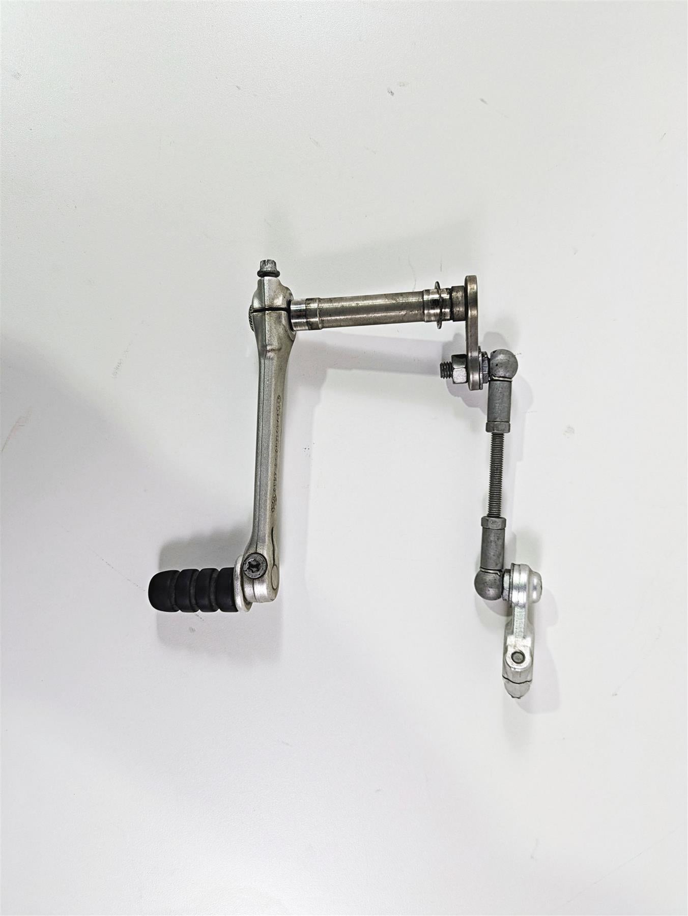 2006 BMW R1200GS K255 Adv Shifter Shift Lever Peg & Linkage 23417670378 {{ shop.shopifyCountryName }} - Mototech271