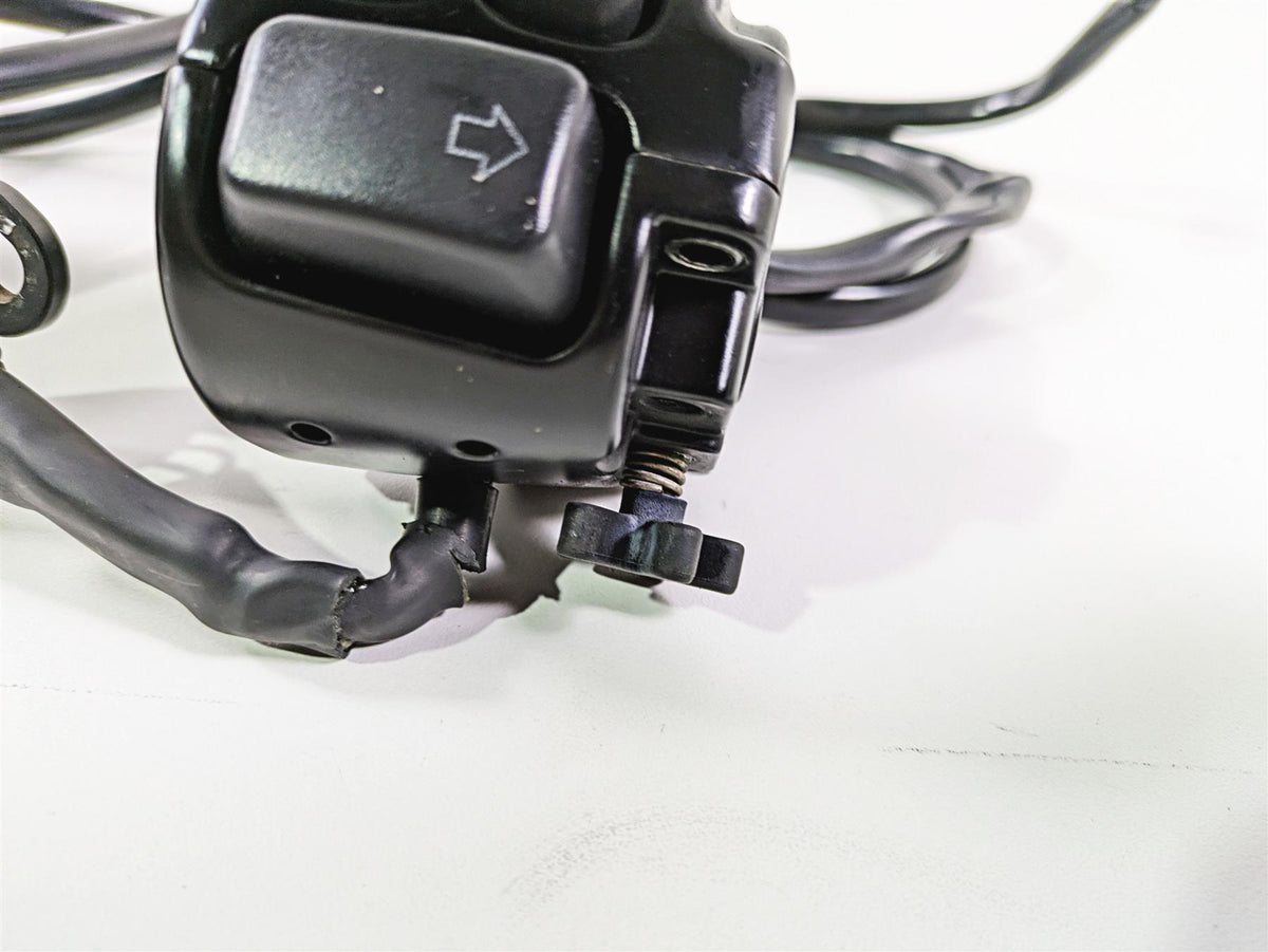2017 Harley Dyna FXDB Street Bob Left Right Control Switch Set 71500372A {{ shop.shopifyCountryName }} - Mototech271