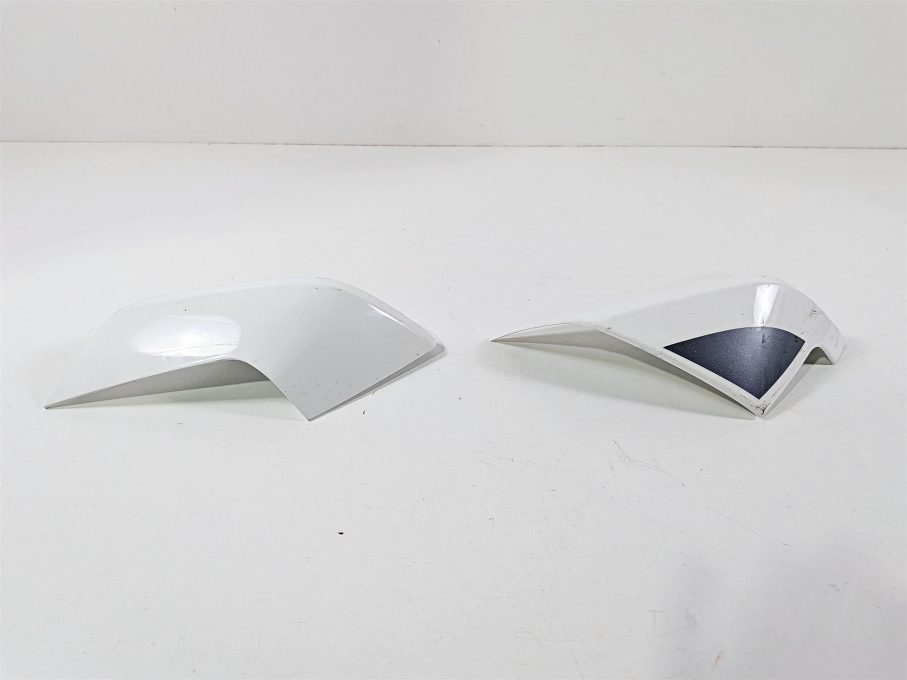 2022 Triumph Tiger 900 GT Pro Front Tank Corner Cover Fairing Set -Read T2311930 {{ shop.shopifyCountryName }} - Mototech271