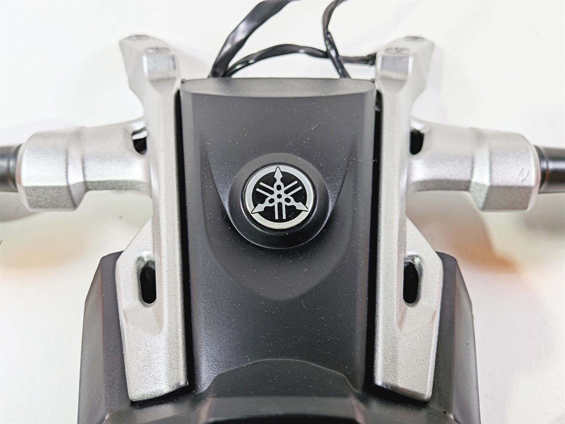 2009 Yamaha VMX17 V-Max 1700 Rear License Plate Holder Blinker 2S3-21629-00-00-Mototech271