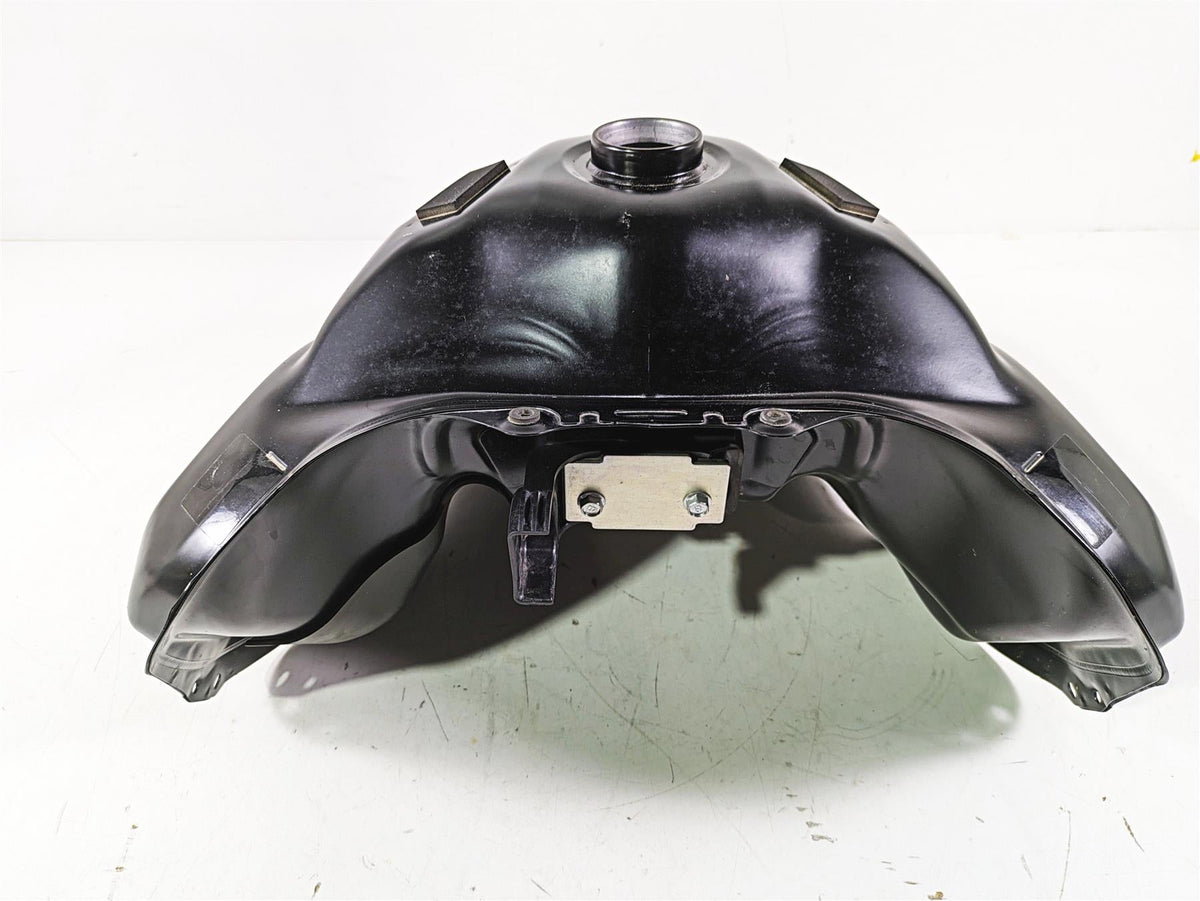 2021 Yamaha Tenere 700 XTZ7 Fuel Gas Petrol Tank BW3-24110-01-P1 BW3-24110-02-P1 {{ shop.shopifyCountryName }} - Mototech271