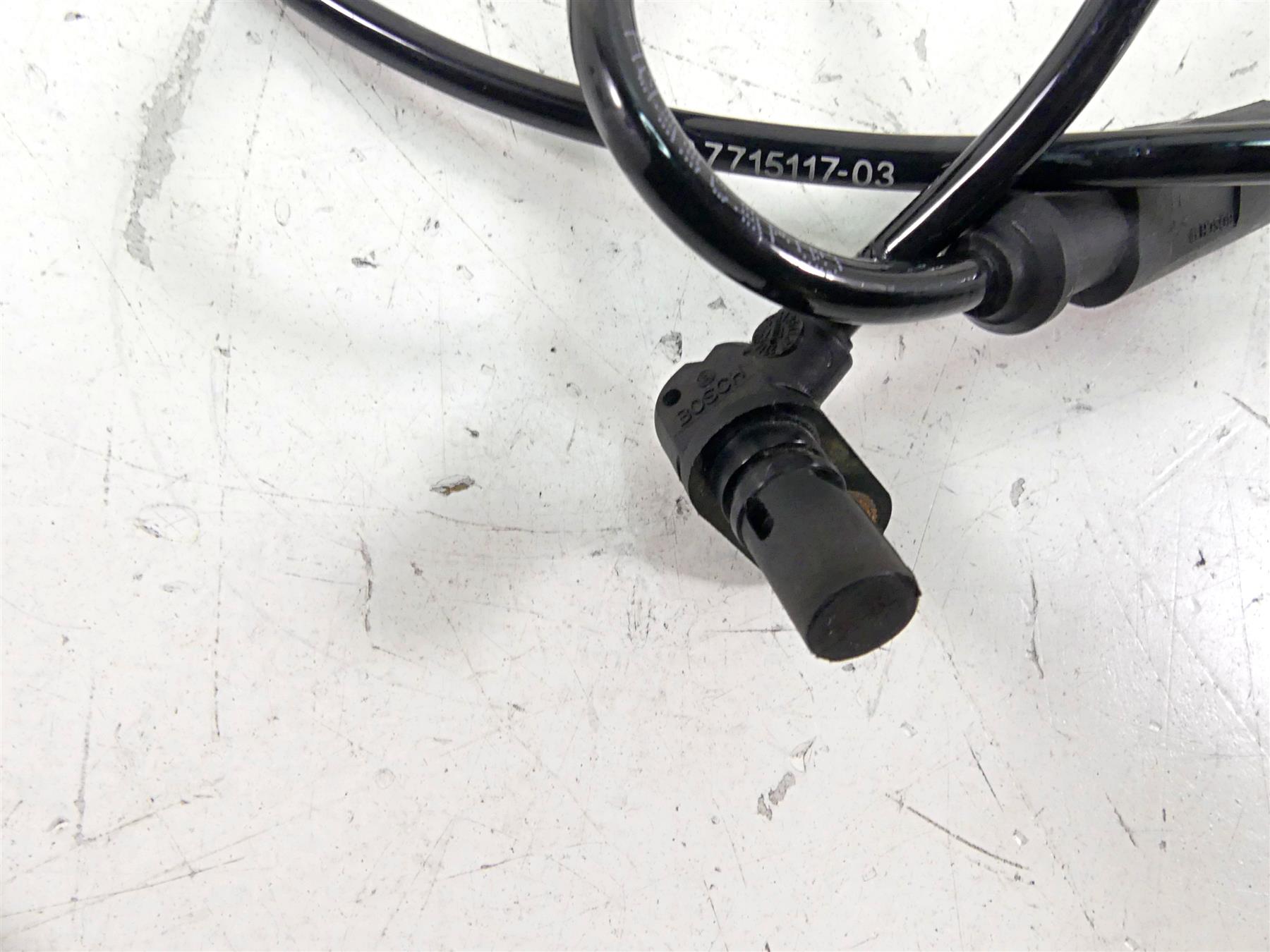 2018 BMW S1000RR K46 Rear Abs Brake Wheels Speed Sensor 34527715117 {{ shop.shopifyCountryName }} - Mototech271