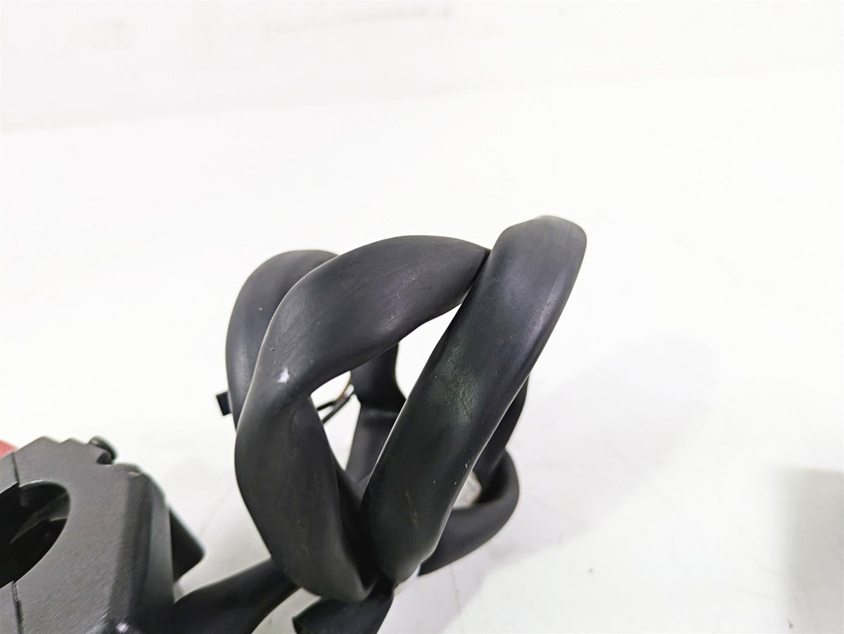 2008 Yamaha XVS1300 V-Star Tourer Right Hand Control Switch 3D8-83972-00-00 {{ shop.shopifyCountryName }} - Mototech271