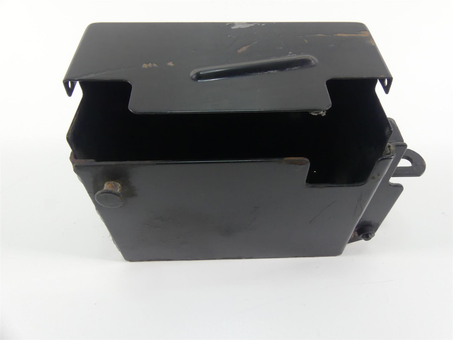 1999 Harley Dyna FXDS Convertible Battery Tray Holder Carrier + Cover 66375-97 {{ shop.shopifyCountryName }} - Mototech271