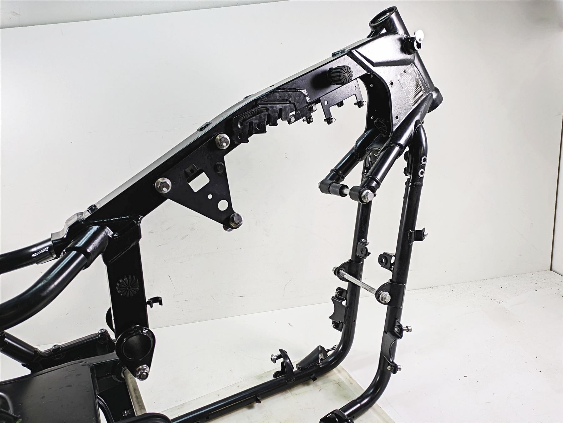 2011 Triumph America Straight Main Frame Chassis + Swingarm With Clean Texas Title T2076041 T2076043 {{ shop.shopifyCountryName }} - Mototech271