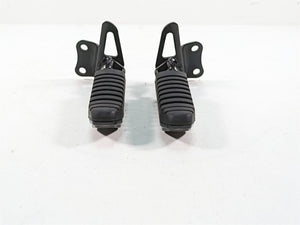 2016 Suzuki M109R VZR1800 Rear Passenger Footpeg Set 43600-48G00 43700-48G00 | Mototech271