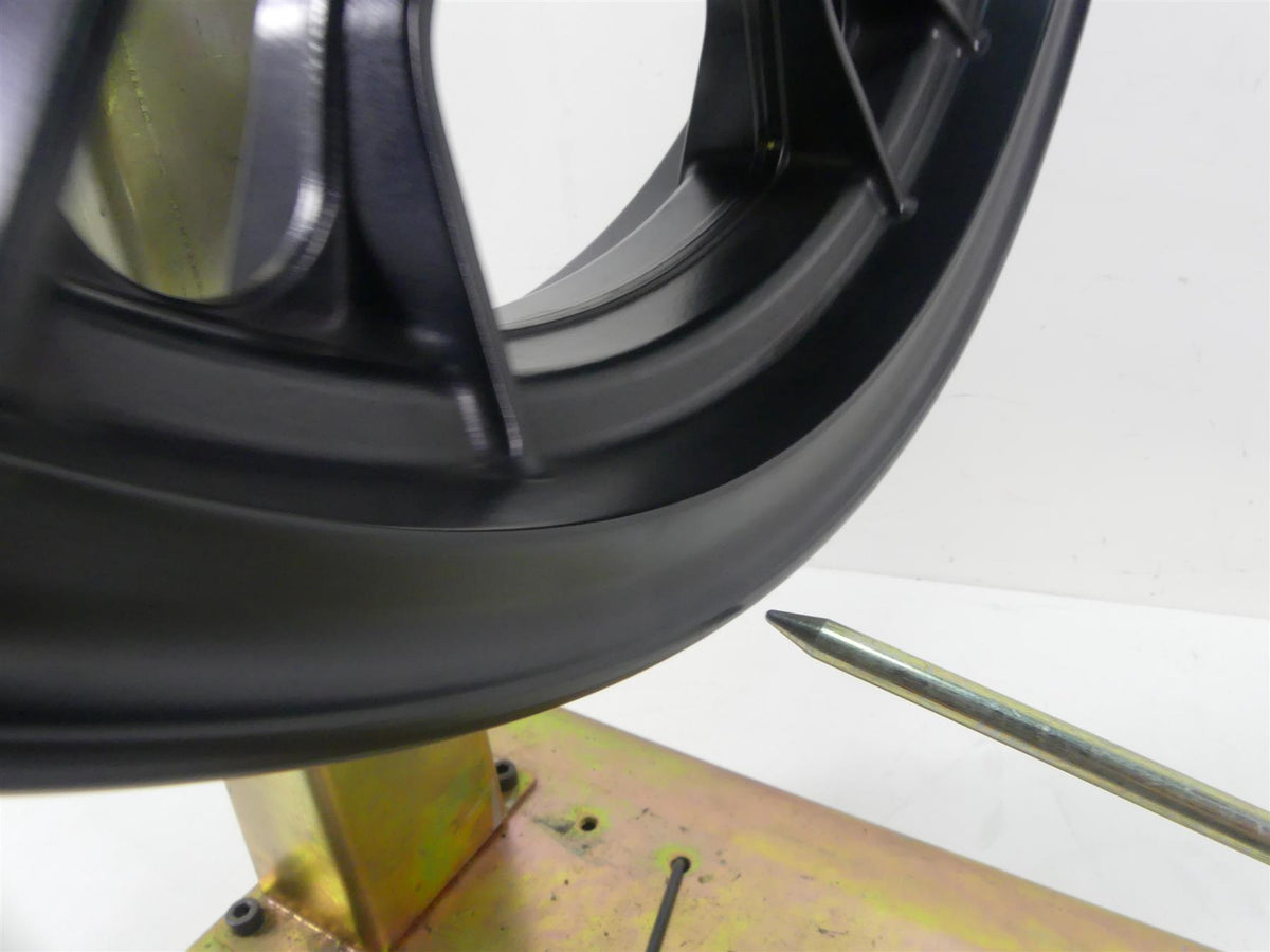 2019 Moto Guzzi V7 III Stone 750 Straight Nice Rear Wheel Rim 17x3.5 887573 {{ shop.shopifyCountryName }} - Mototech271