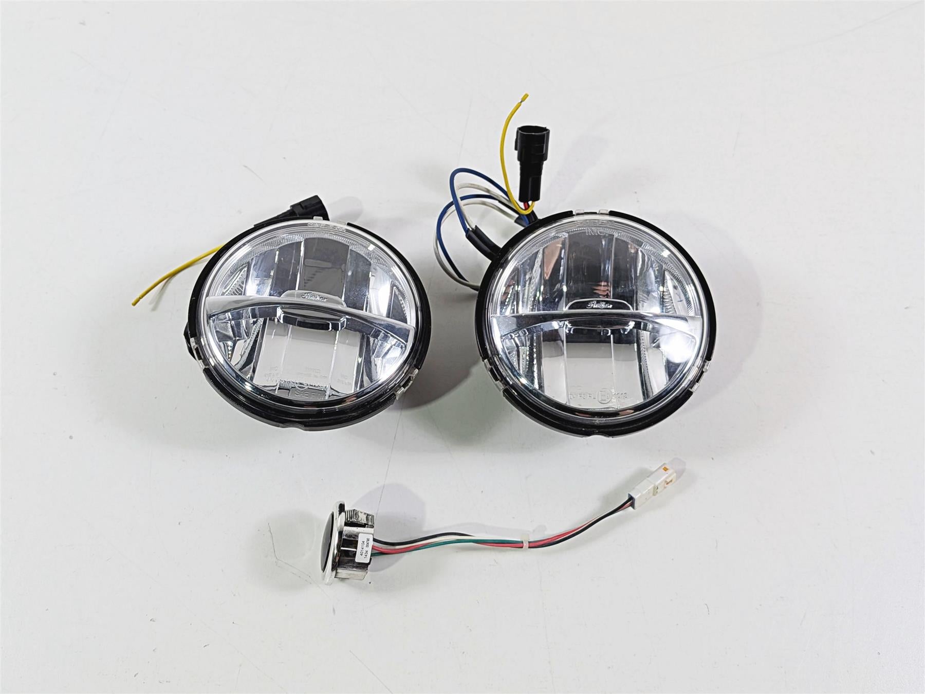 2015 Indian Chieftain Front Fog Spot Passing Light Lamp + Knob Set -Read 2412962-Mototech271