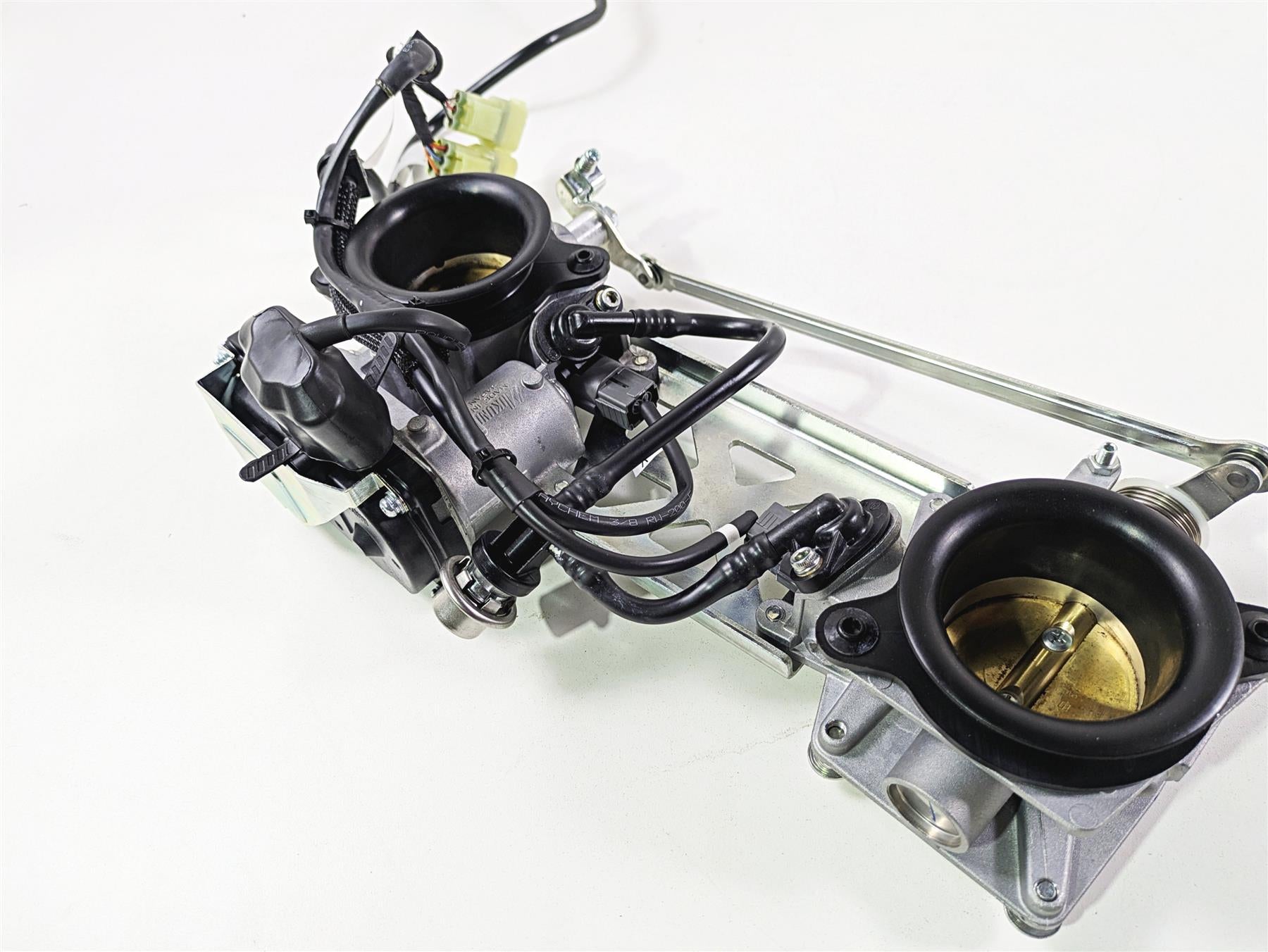 2022 Ducati Hypermotard 950 Mikuni Throttle Fuel Injection Body 4K 28240932A {{ shop.shopifyCountryName }} - Mototech271