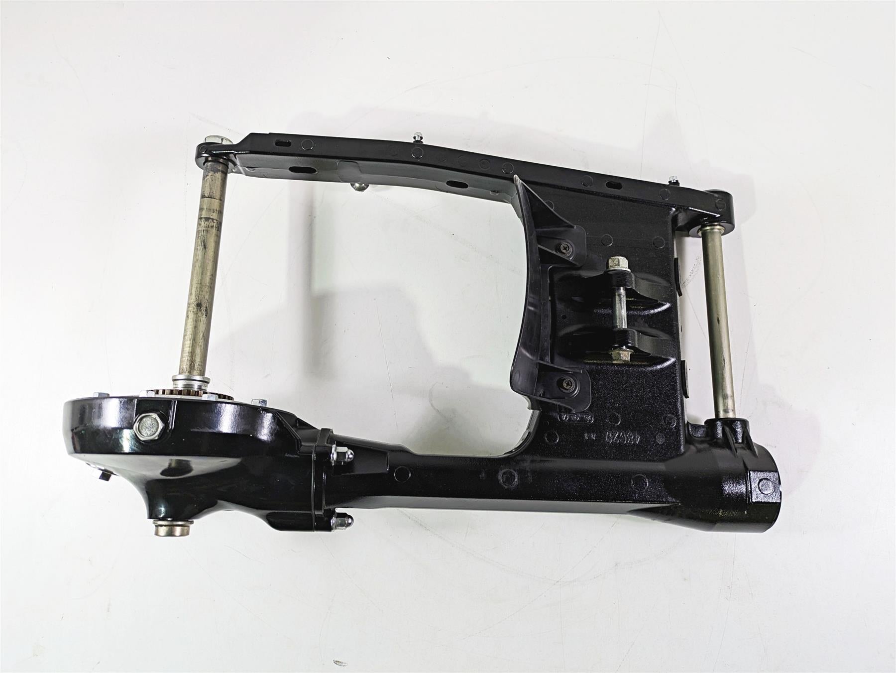 2016 Suzuki M109R VZR1800 Boulevard Swingarm Differential Shaft 27300-48850 {{ shop.shopifyCountryName }} - Mototech271