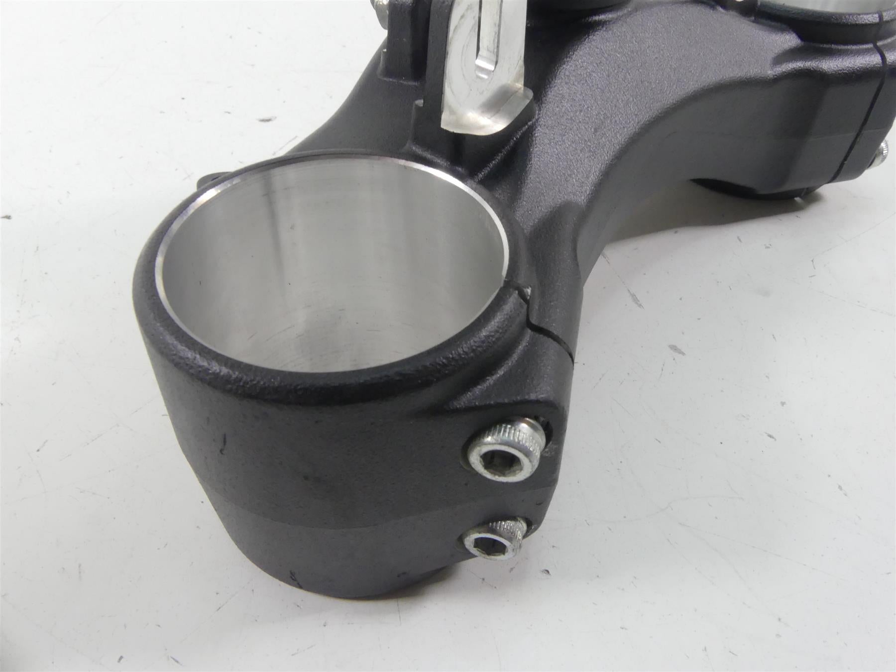 2017 Ducati Monster 1200 S Lower Triple Tree Ohlins Steering Yoke 342P0972AB {{ shop.shopifyCountryName }} - Mototech271