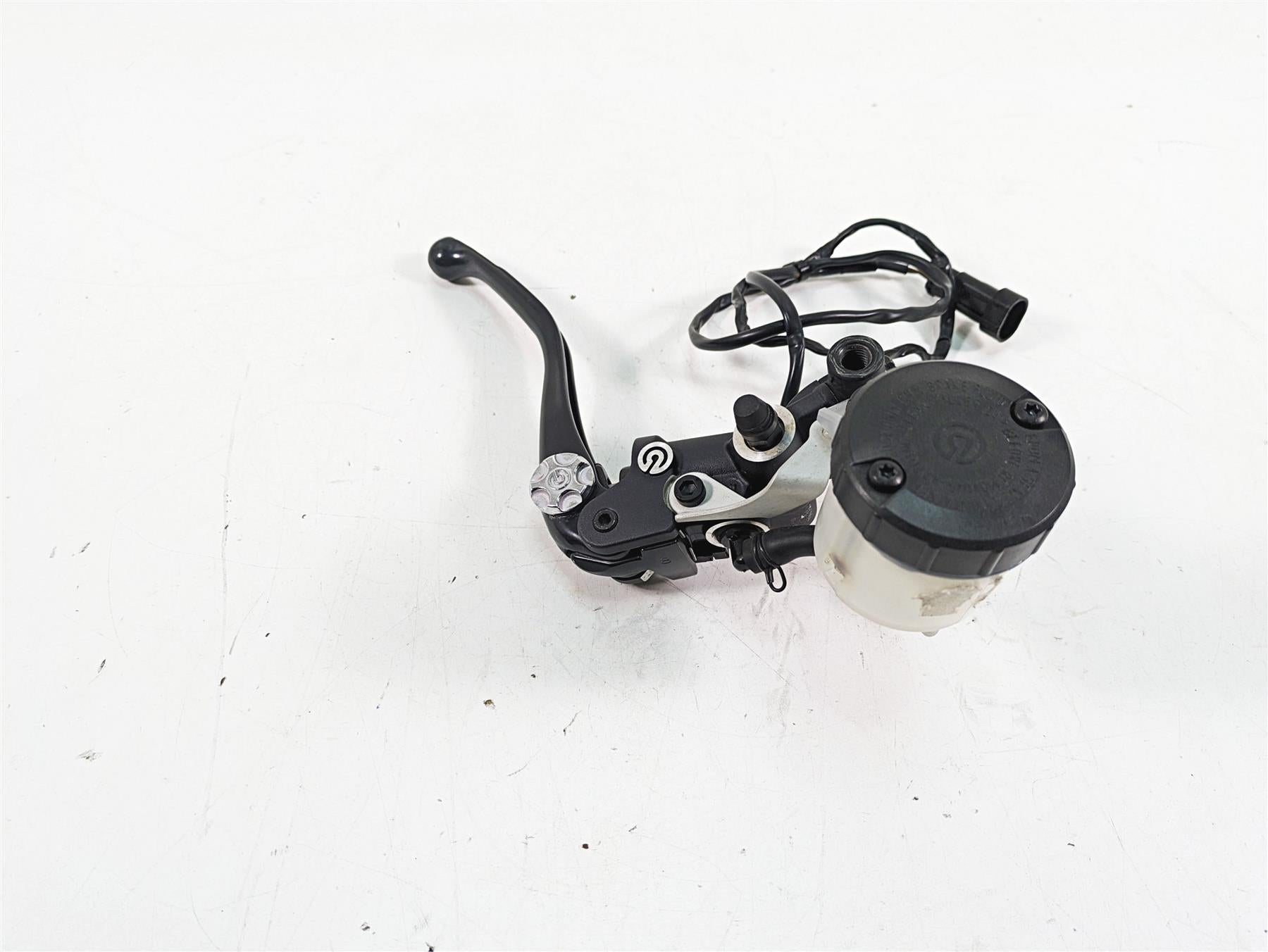 2020 KTM 1290 Super Adventure R Front Radial Brake Master Cylinder 6201310110030 {{ shop.shopifyCountryName }} - Mototech271