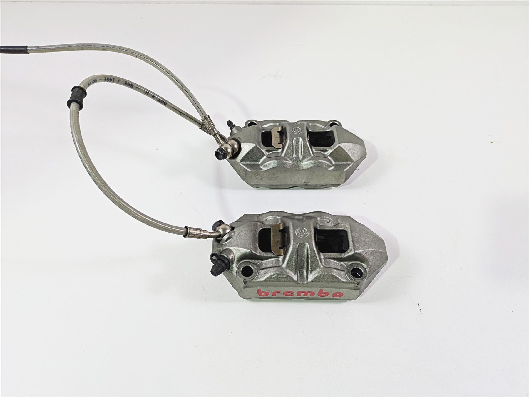 2010 Ducati Streetfighter 1098 S Brembo Front Brake Caliper Set 100mm 61040911C