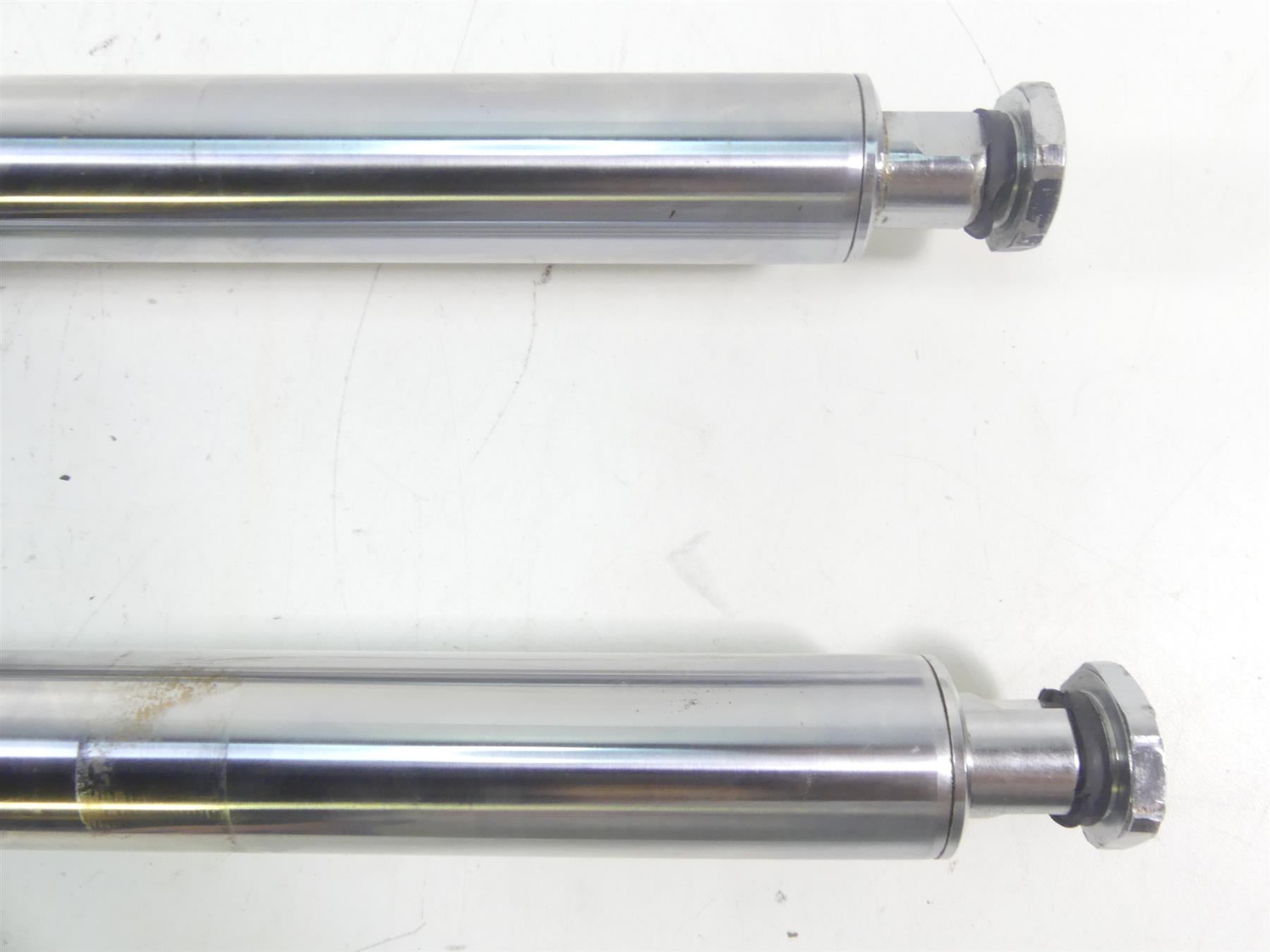 2006 Harley Touring FLHTCUI Electra Glide Showa Front Forks 41mm 46502-06 {{ shop.shopifyCountryName }} - Mototech271