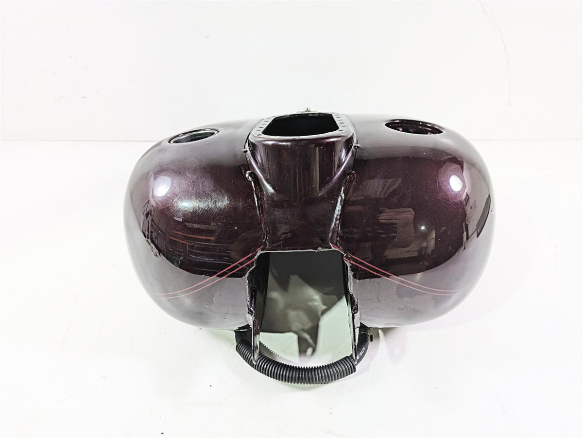 2005 Harley Touring FLHRI Road King Fuel Gas Petrol Tank READ 61268-03 {{ shop.shopifyCountryName }} - Mototech271