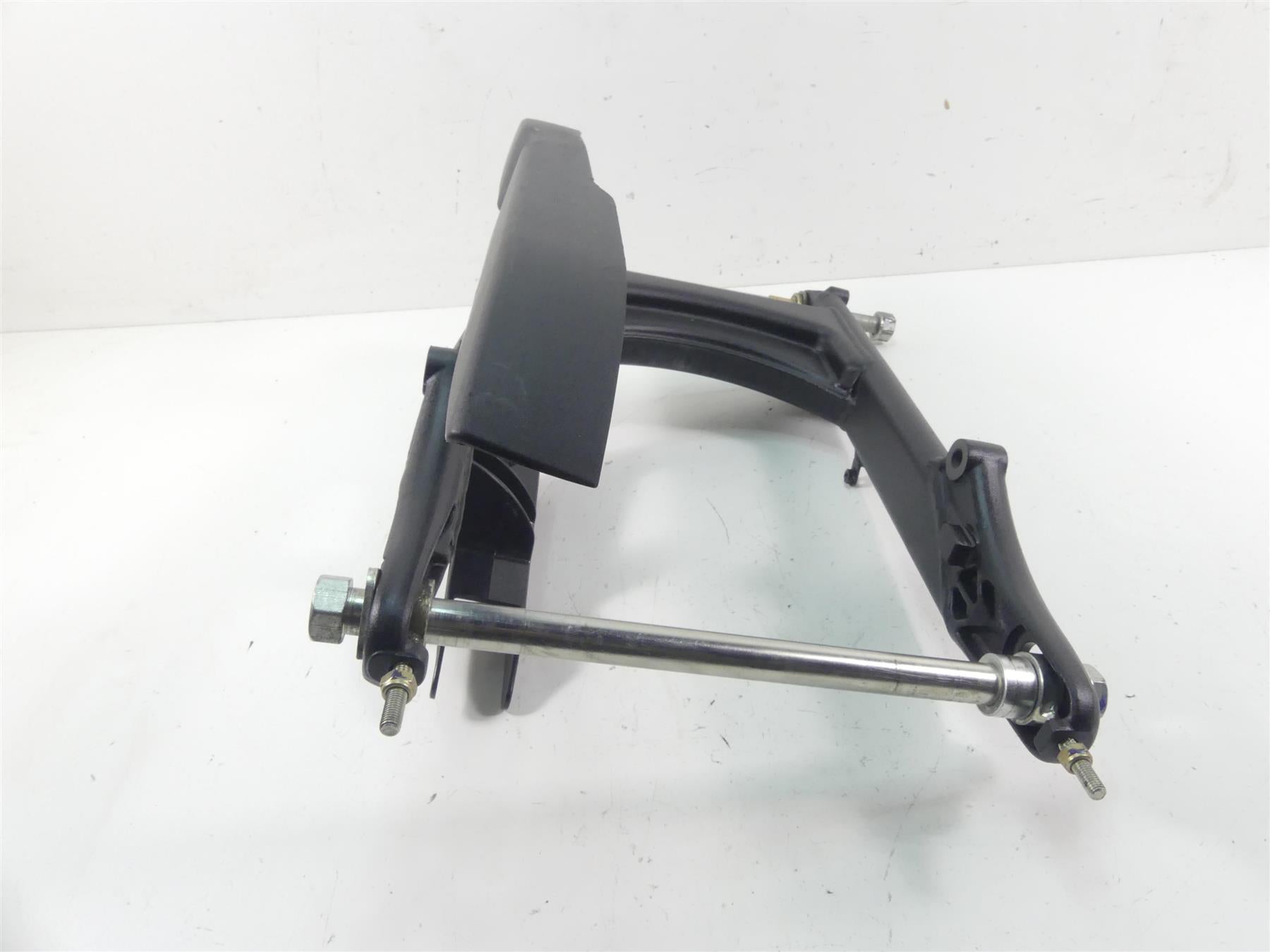 2016 Indian Scout Sixty Rear Swingarm Swing Arm + Axle 1824268 {{ shop.shopifyCountryName }} - Mototech271