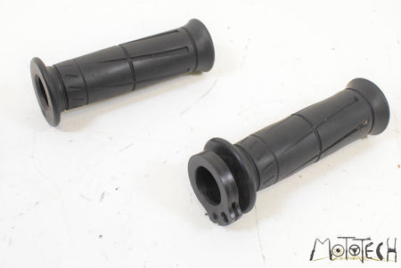 2015 Kawasaki ZX10R ZX10 R Ninja Grip SET 32099-0049 {{ shop.shopifyCountryName }} - Mototech271