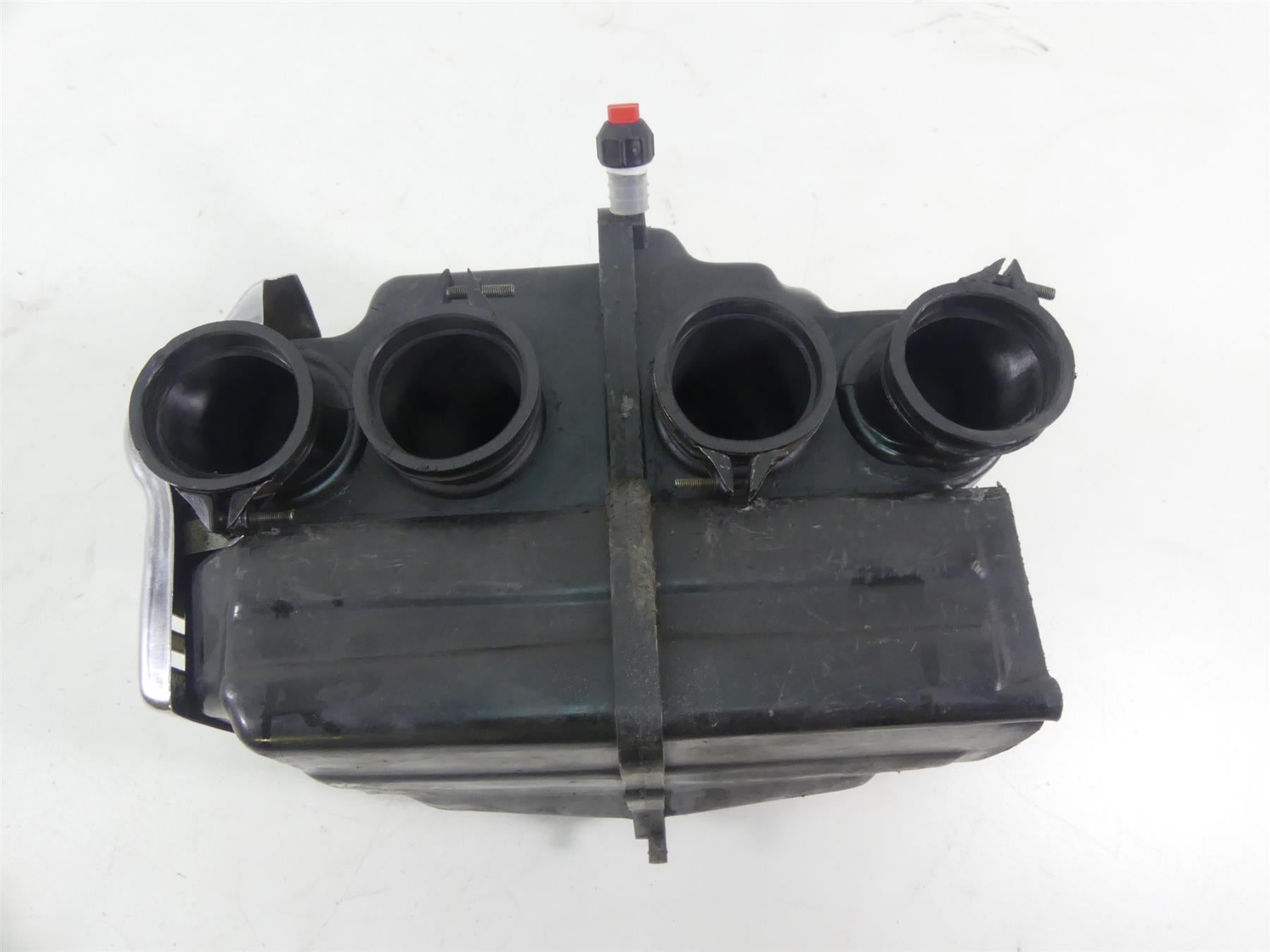 1980 Honda CB750C Custom Air Box Cleaner Breather 17213-425-010 17213-425-020 {{ shop.shopifyCountryName }} - Mototech271